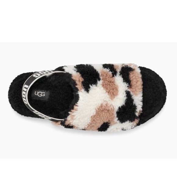 UGG Women's OH YEAH COW PRINT - Picture 3 of 5